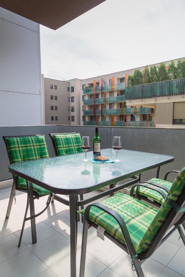 Crvn2 #Freeparking Apartment Budapest Bagian luar foto